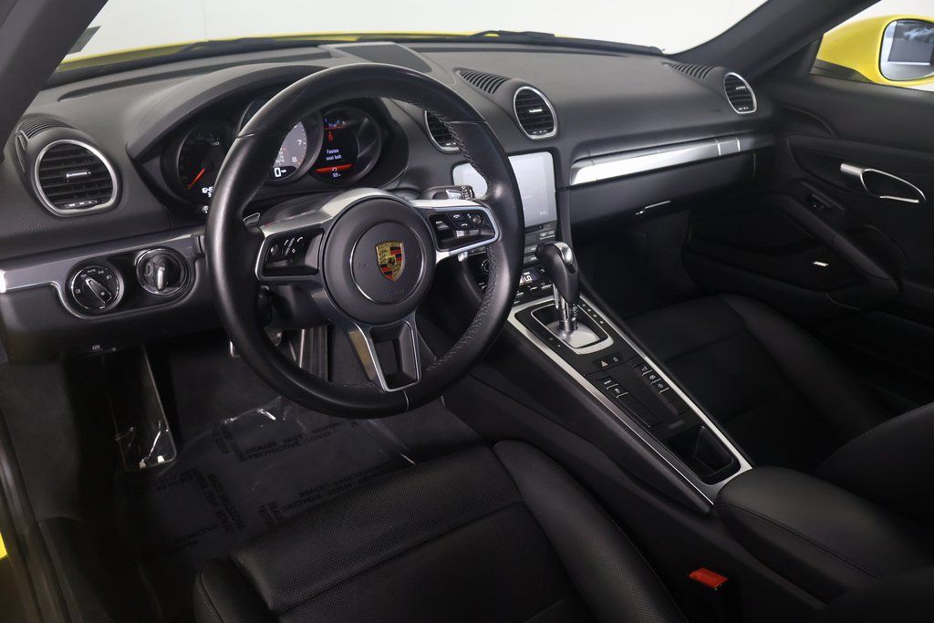 2022 Porsche 718 Cayman S 7