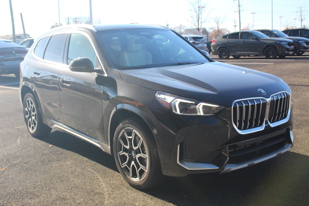 2026 BMW X1 xDrive28i's photo