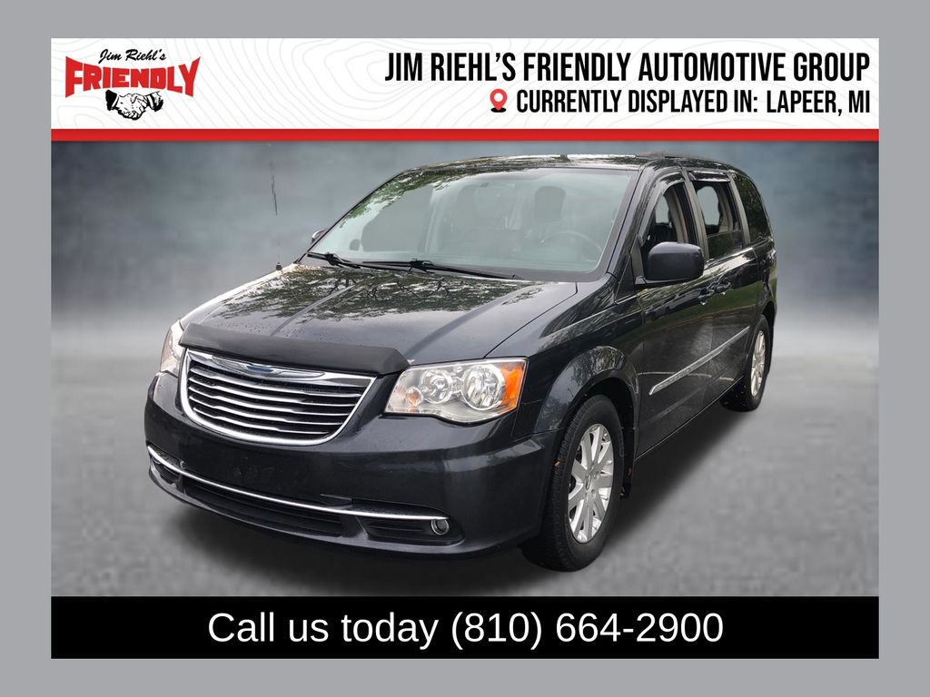 Gray (Maximum Steel Metallic Clearcoat) 2014 Chrysler Town & Country Minivan Front-Wheel Drive 6-Speed Automatic