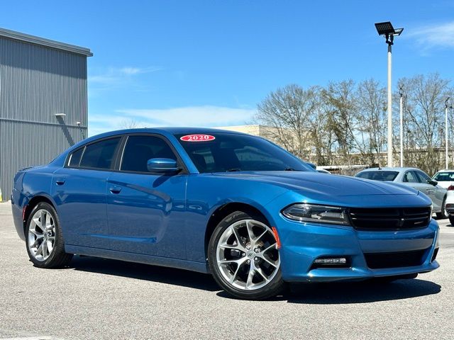 2020 Dodge Charger SXT RWD