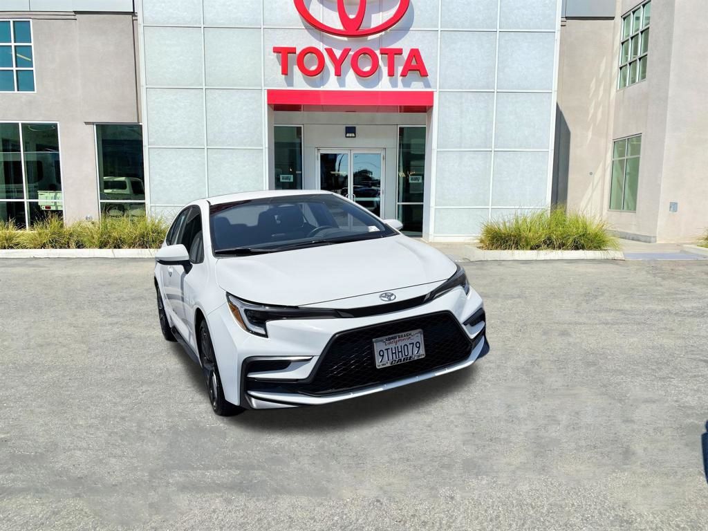 2025 Toyota Corolla SE CVT's photo