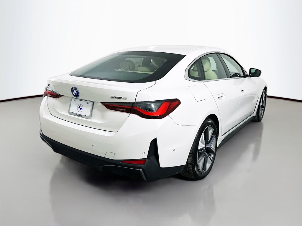 2025 BMW i4 eDrive40 5