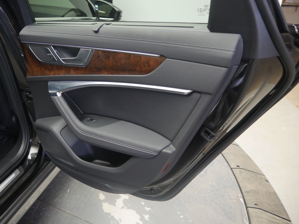 Thumbnail: 2020 Audi A6 - 26