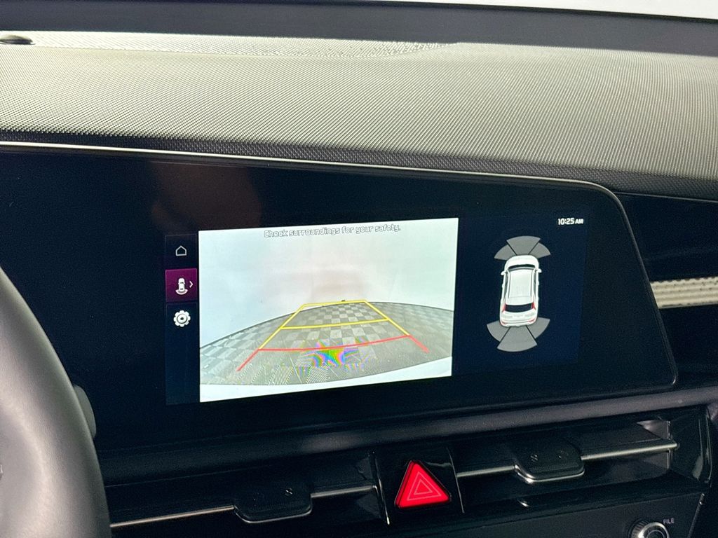 2026 Kia Niro SX