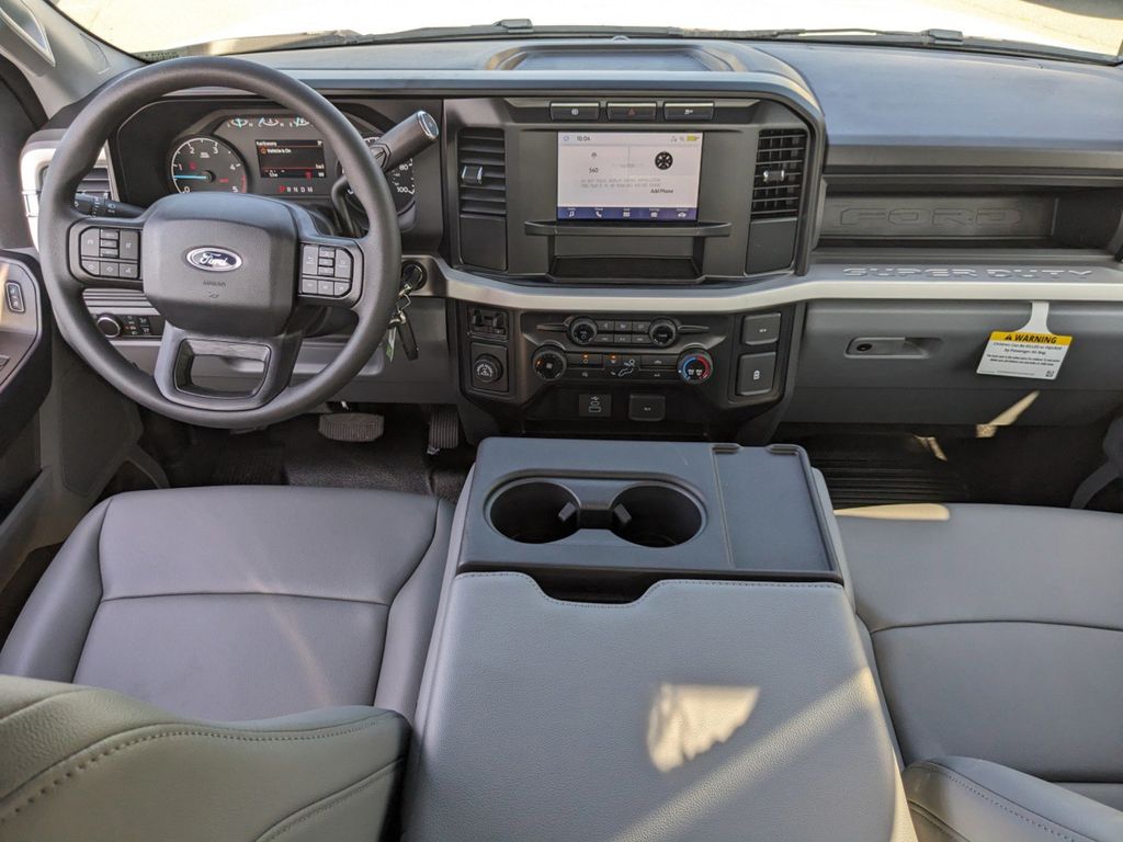 2024 Ford F-350 Super Duty XL