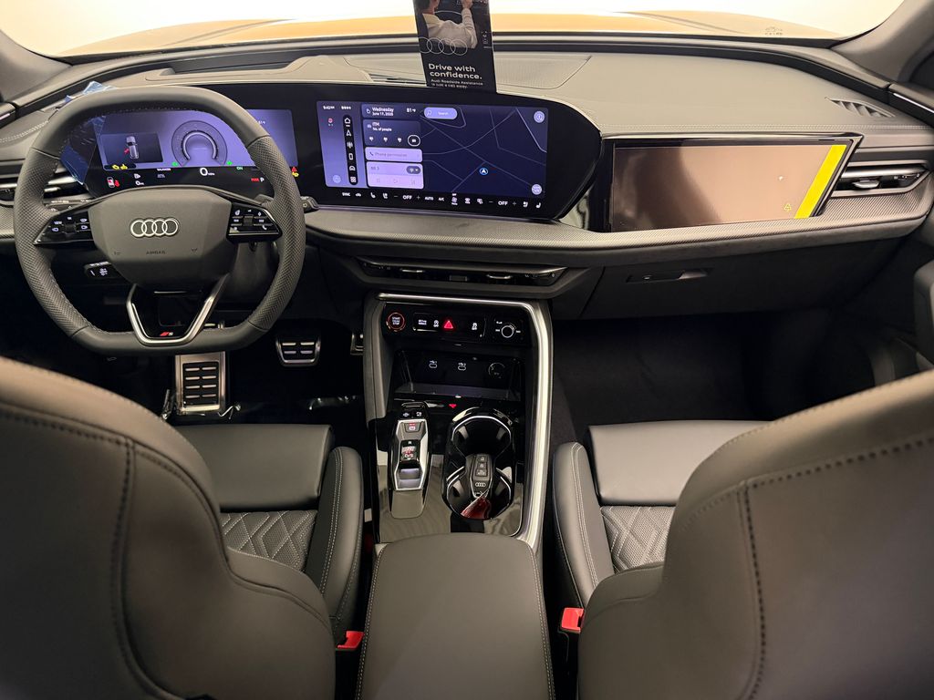 Thumbnail: 2026 Audi SQ5 - 22