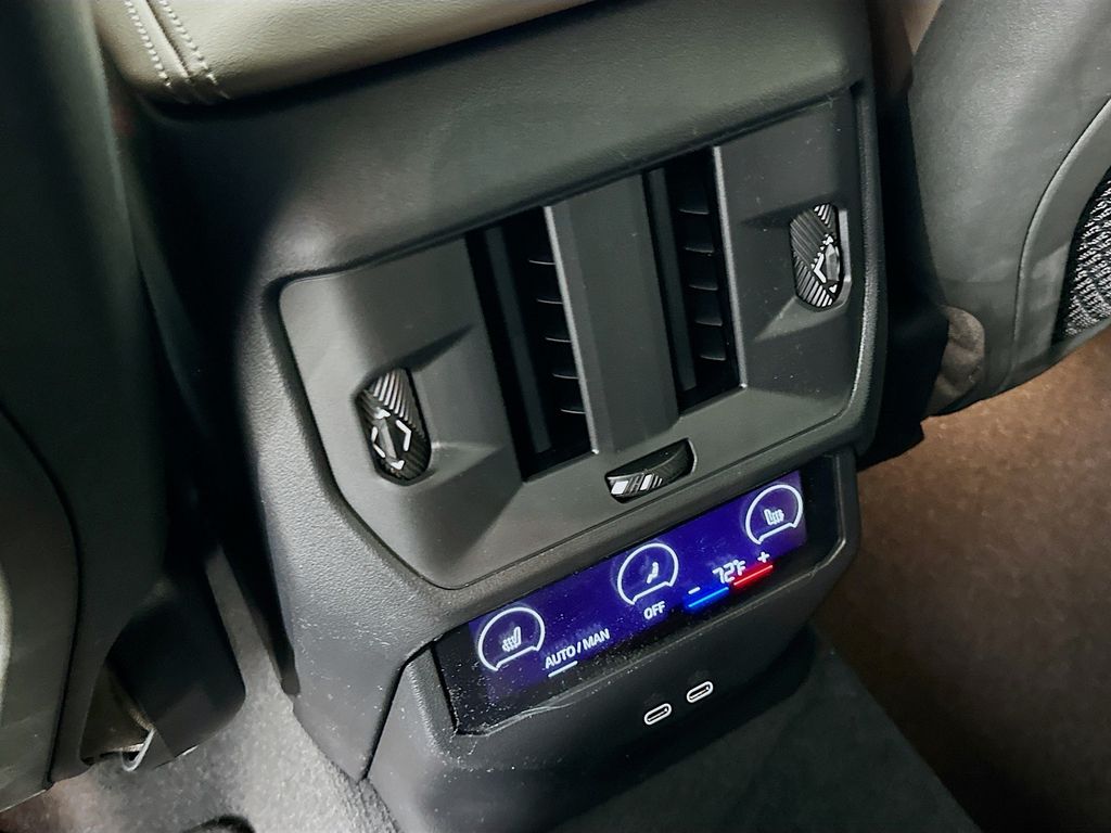 2025 BMW X3 3.0i 18
