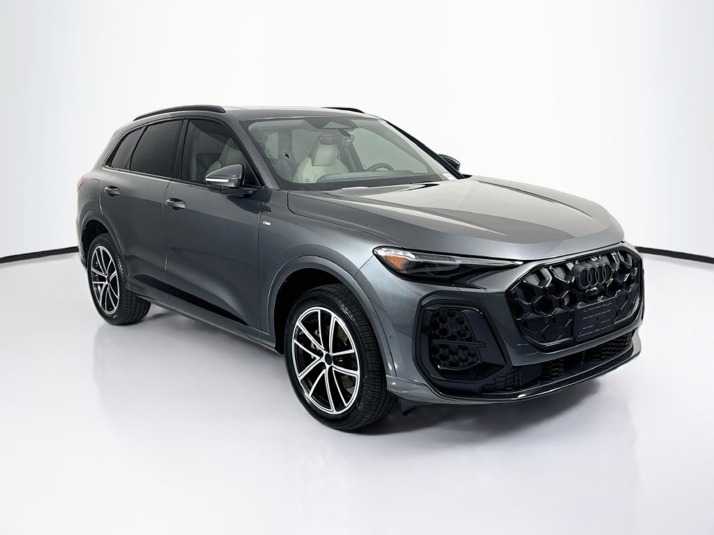 Thumbnail: 2026 Audi Q5 - 3