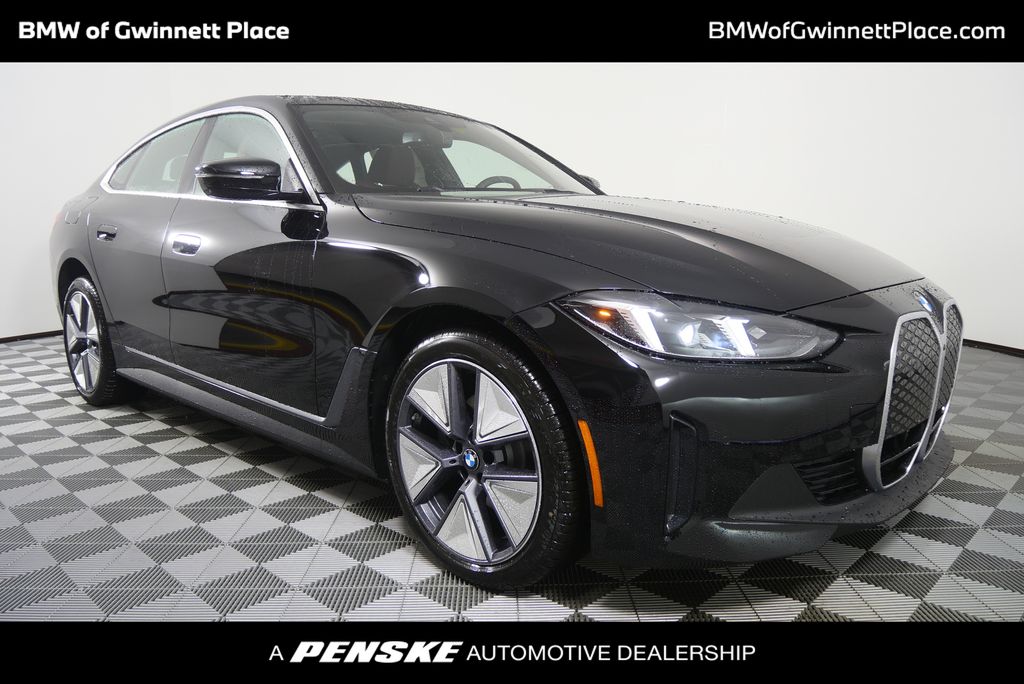 Thumbnail: 2026 BMW i4 - 1