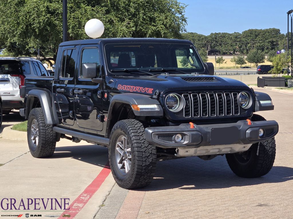 Black Clearcoat 2026 Jeep Gladiator Pickup Truck Four-Wheel Drive 8-Speed Automatic