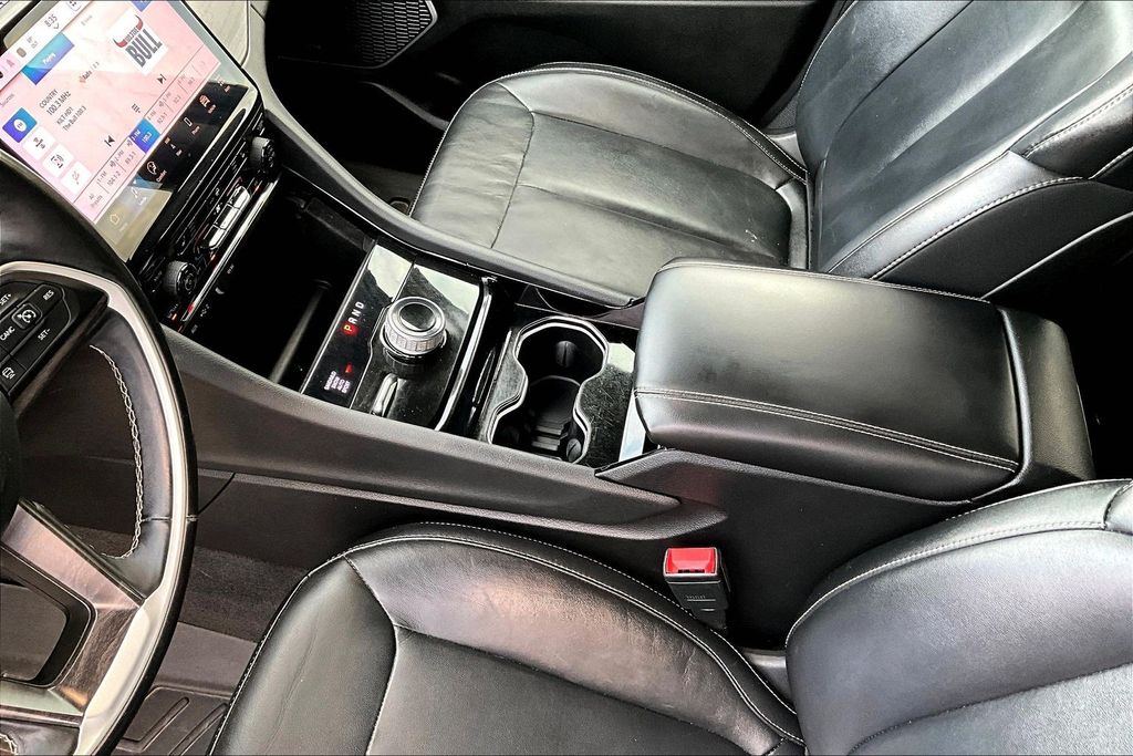 2022 Jeep Grand Cherokee L Limited White at Traditions Chevrolet