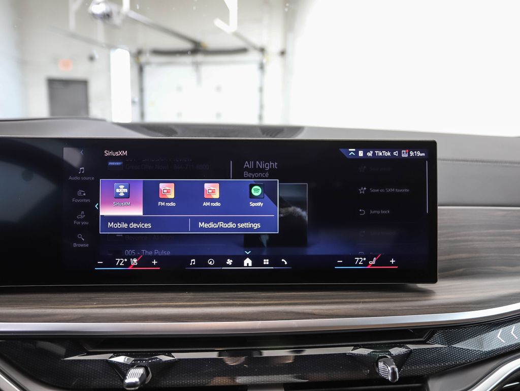 Thumbnail: 2026 BMW X6 - 16