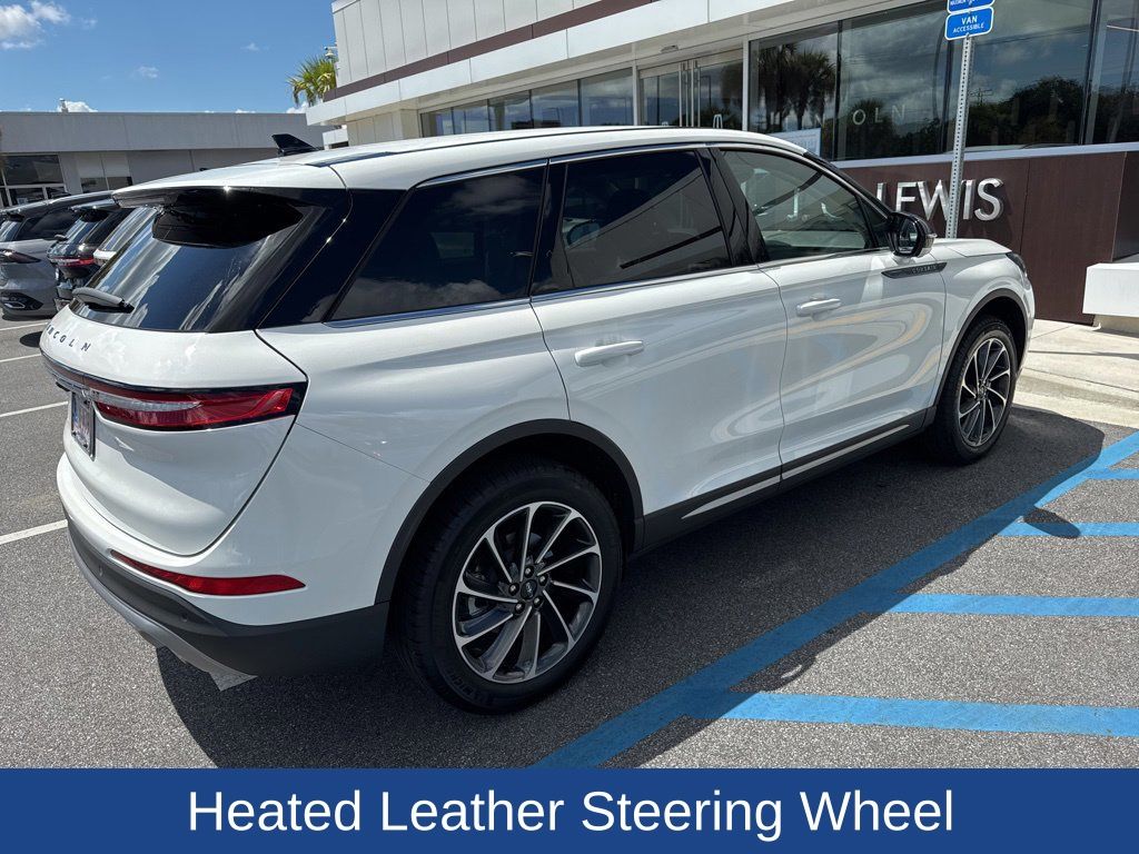 2023 Lincoln Corsair Standard