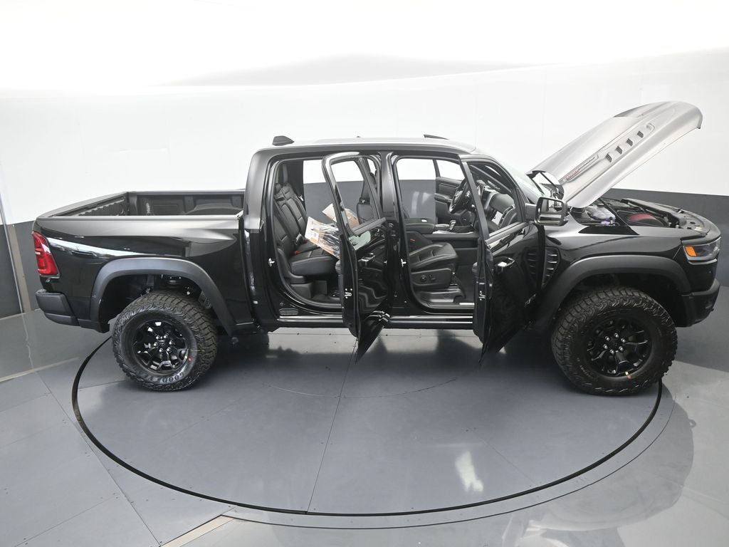 New 2026 Diamond Black Crystal Pearlcoat Ram RHO image 74