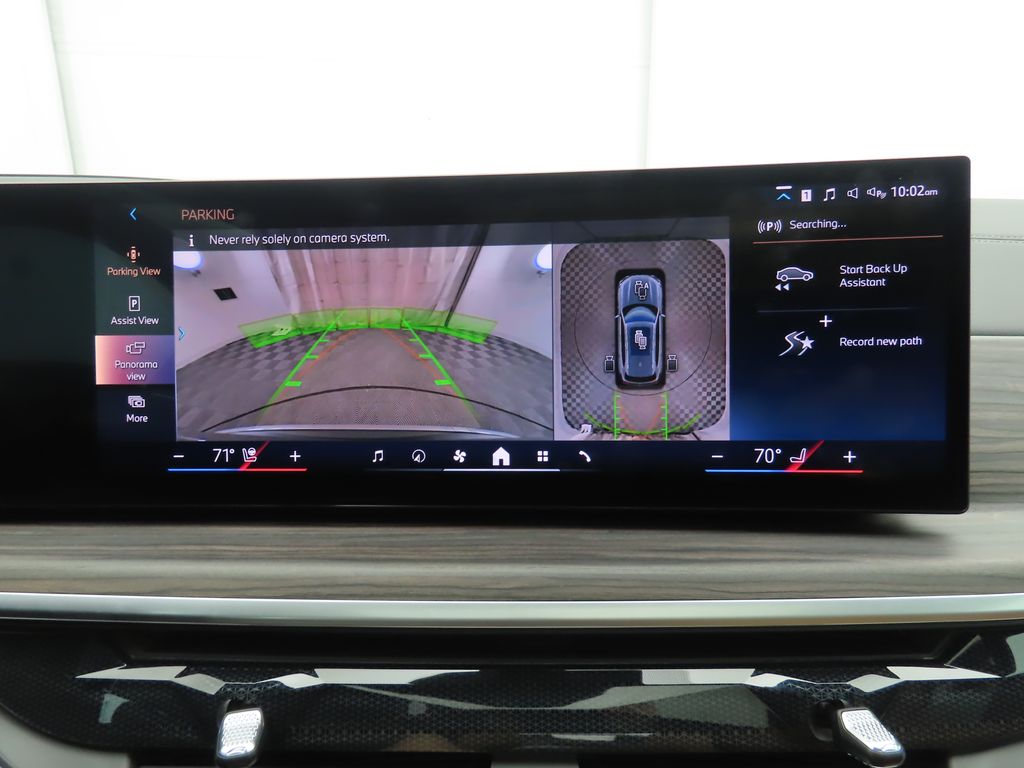 Thumbnail: 2024 BMW X5 - 16