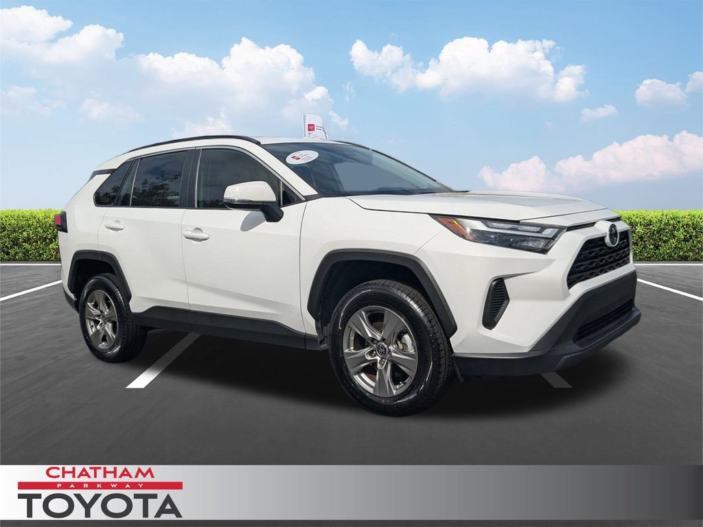 2024 Toyota RAV4 XLE