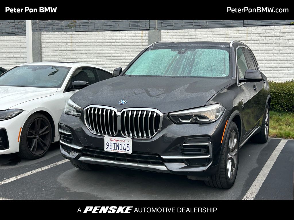 Thumbnail: 2023 BMW X5 - 1