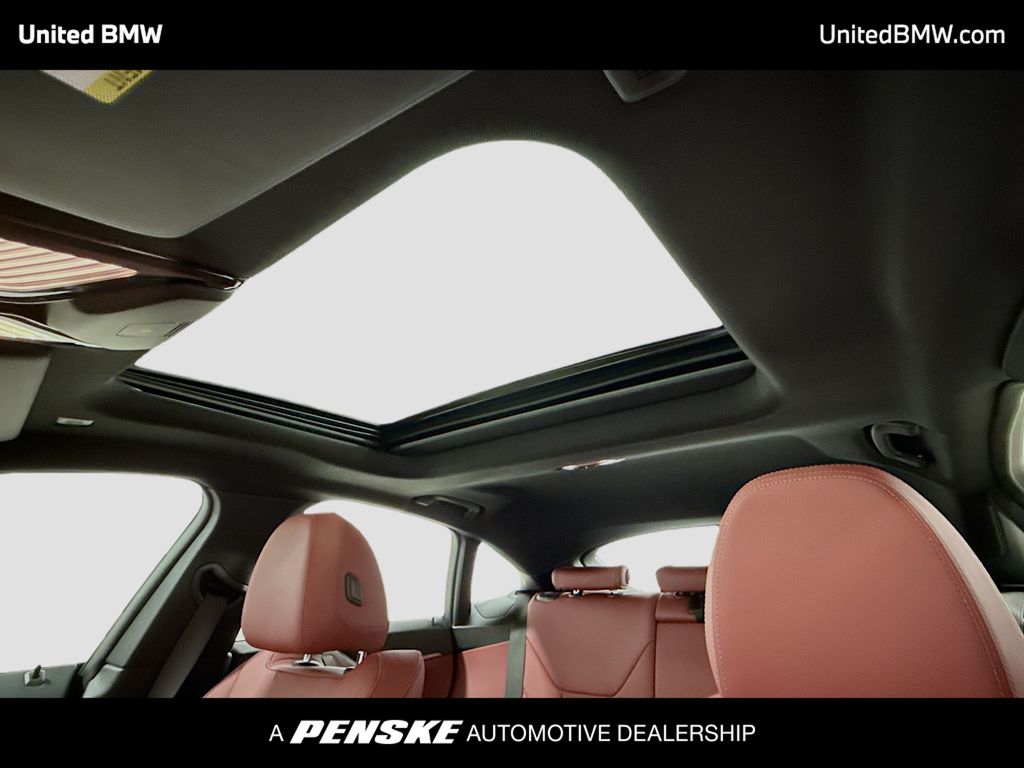 Thumbnail: 2025 BMW 4 Series - 12