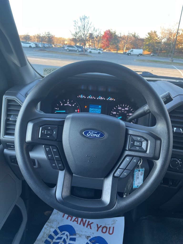 2022 Ford F-350 Chassis XL