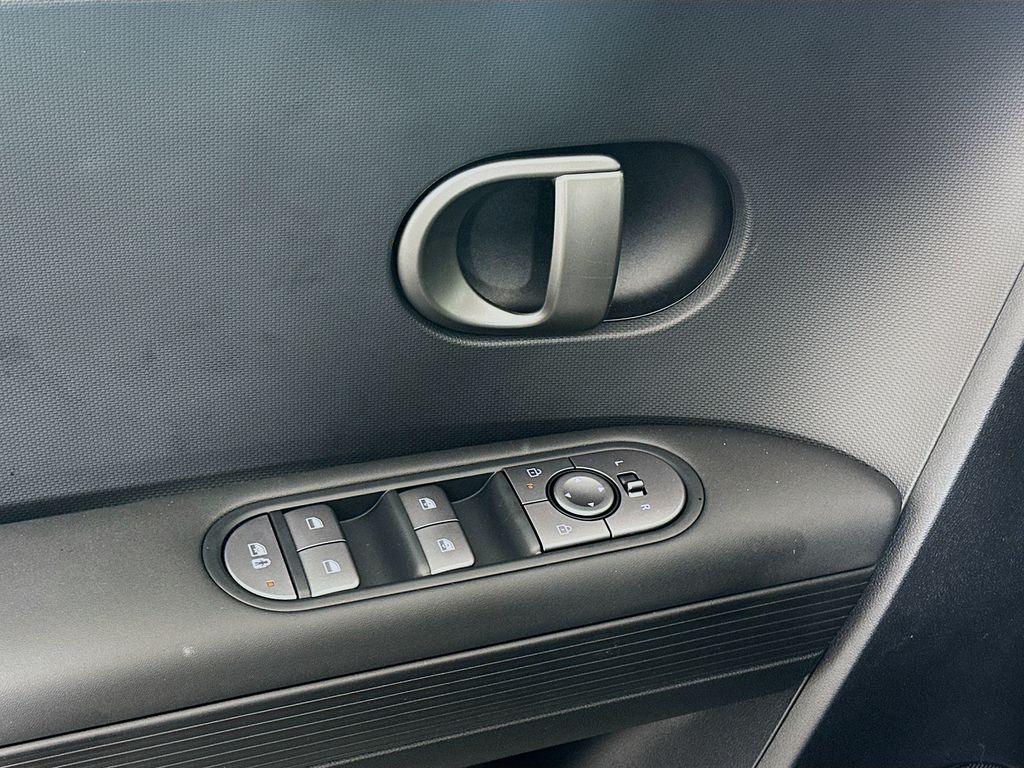 Thumbnail: 2026 Hyundai Ioniq 5 - 20