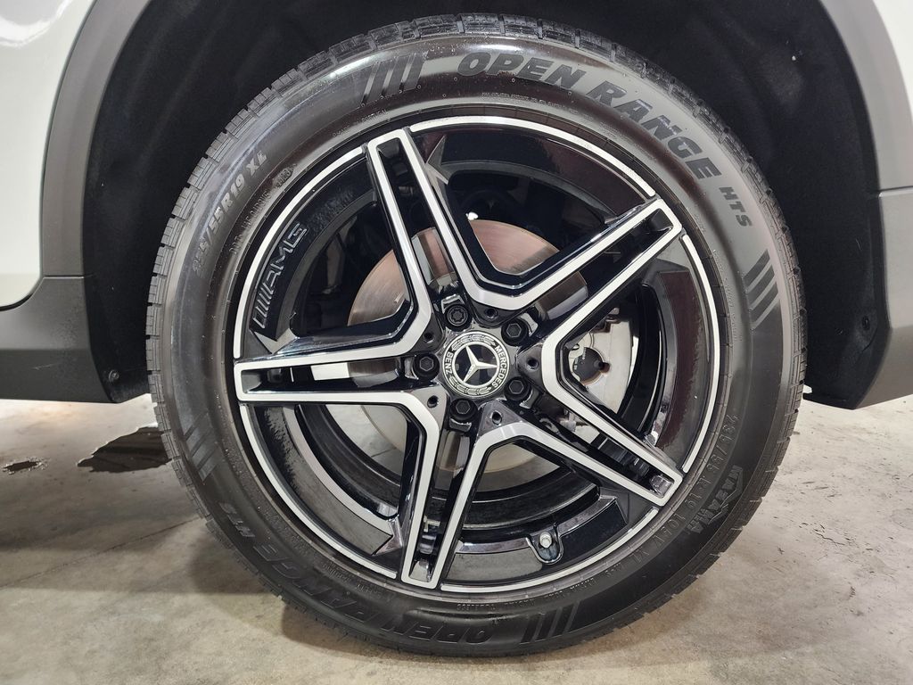 2022 Mercedes-Benz GLC GLC 300