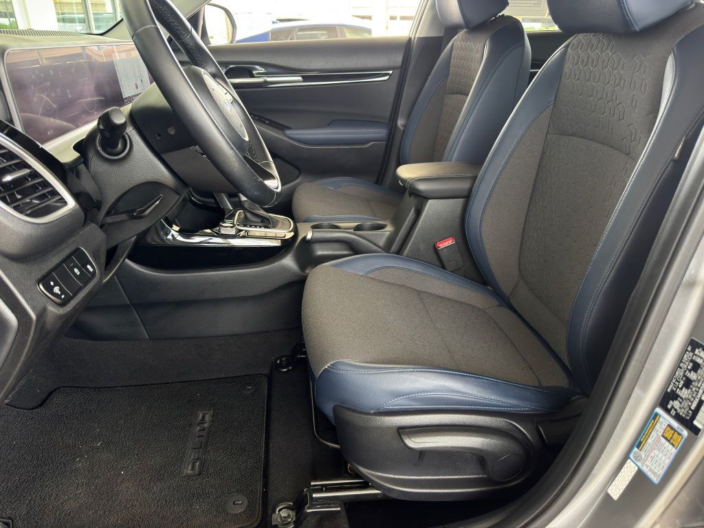 2024 Kia Seltos S Gray at Community Kia