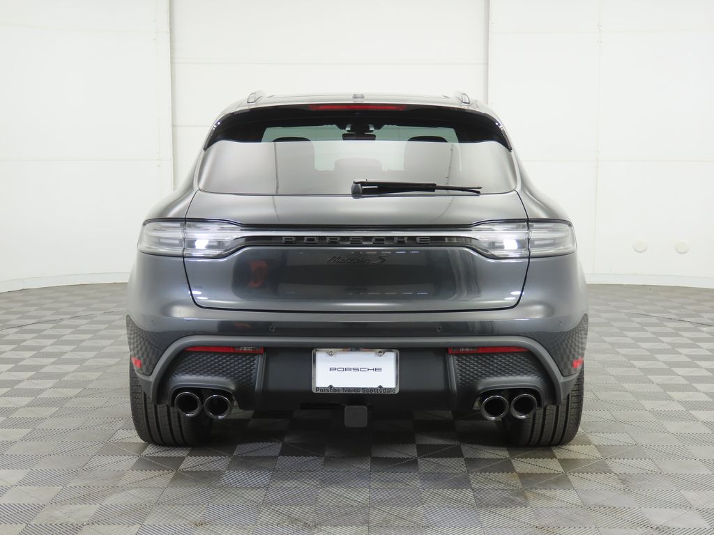 Thumbnail: 2025 Porsche Macan - 6