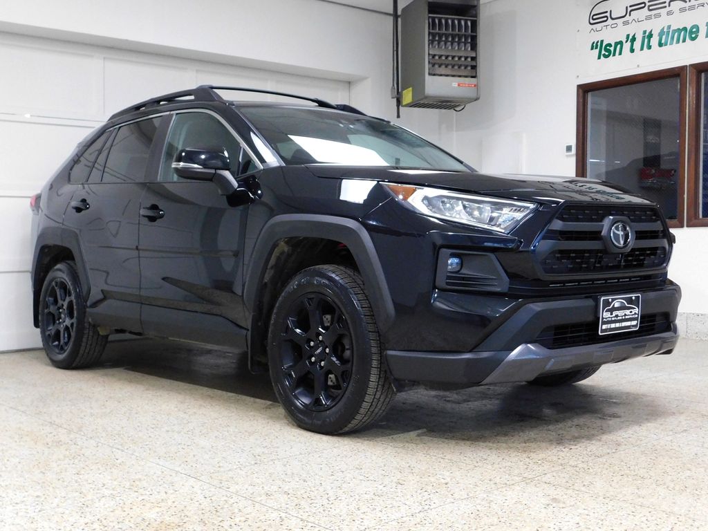 View vehicle photo 5