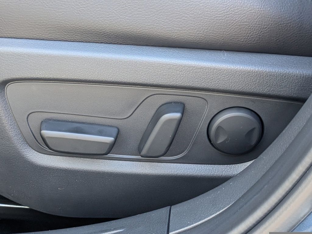 2026 Mazda CX-50 2.5 S Premium