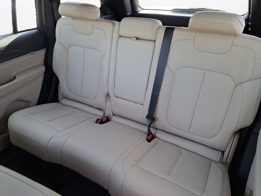 New Car 2025 Jeep Grand Cherokee  Limited For Sale Under $40,000 In Austin, Texas