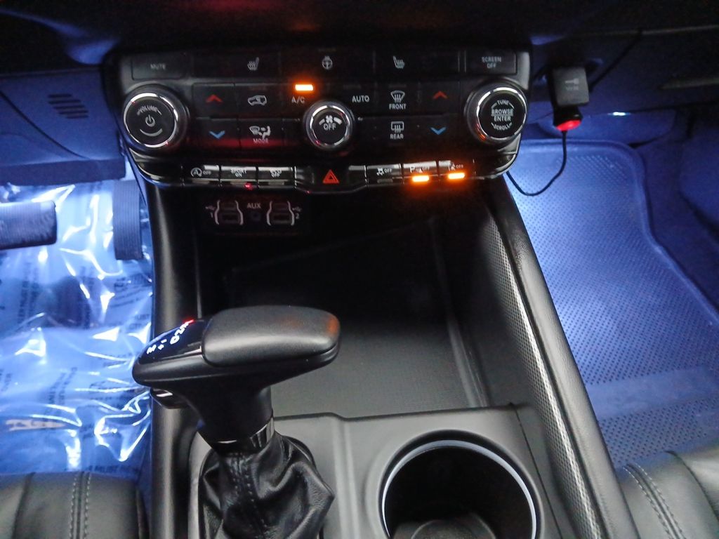 Used Car 2022 Dodge Durango  Gt Plus For Sale Under $30,000 In Austin, Texas