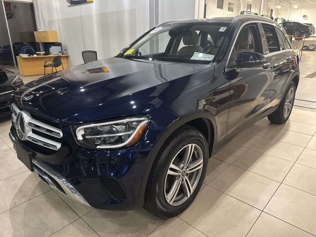 2021 Mercedes-Benz GLC GLC 300 3