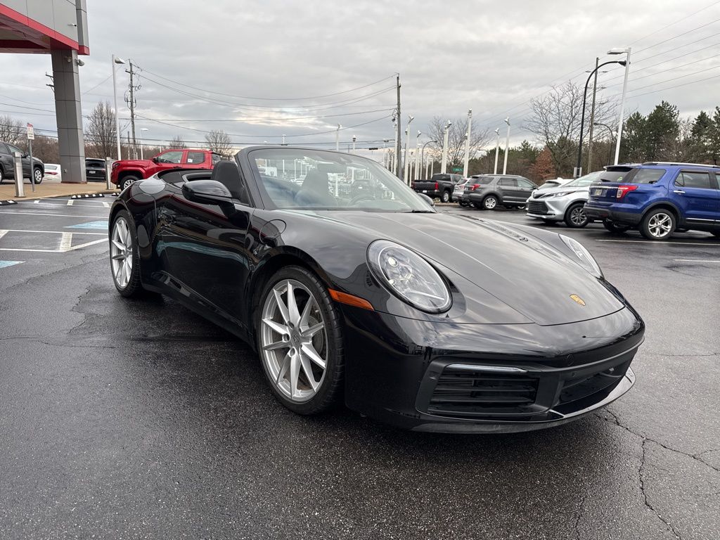 2023 Porsche 911 Carrera photo