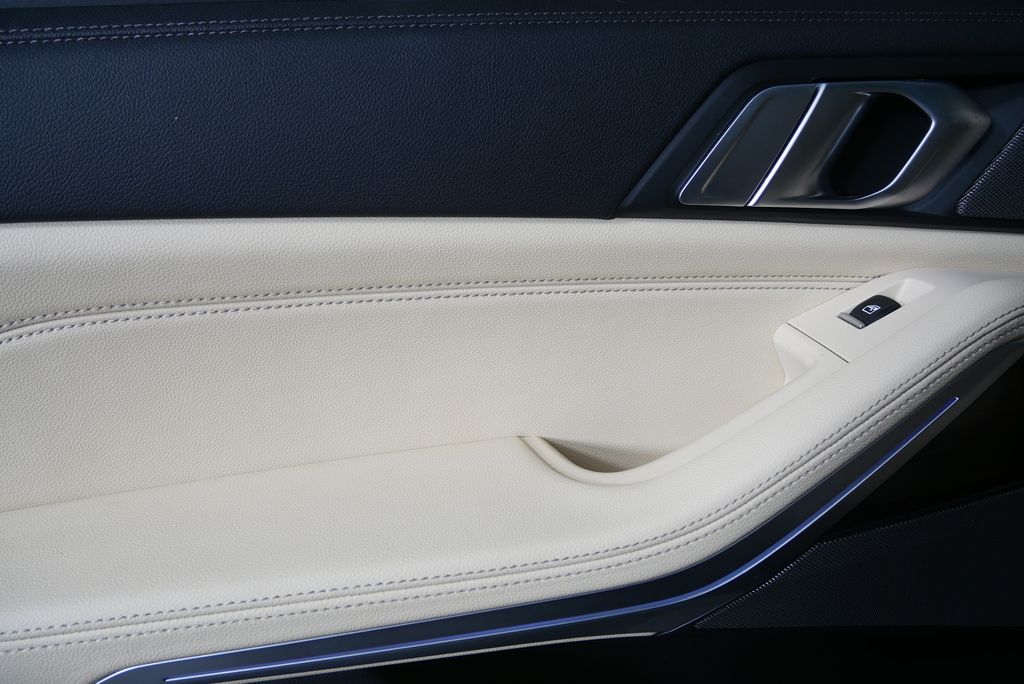 Thumbnail: 2021 BMW X5 - 13