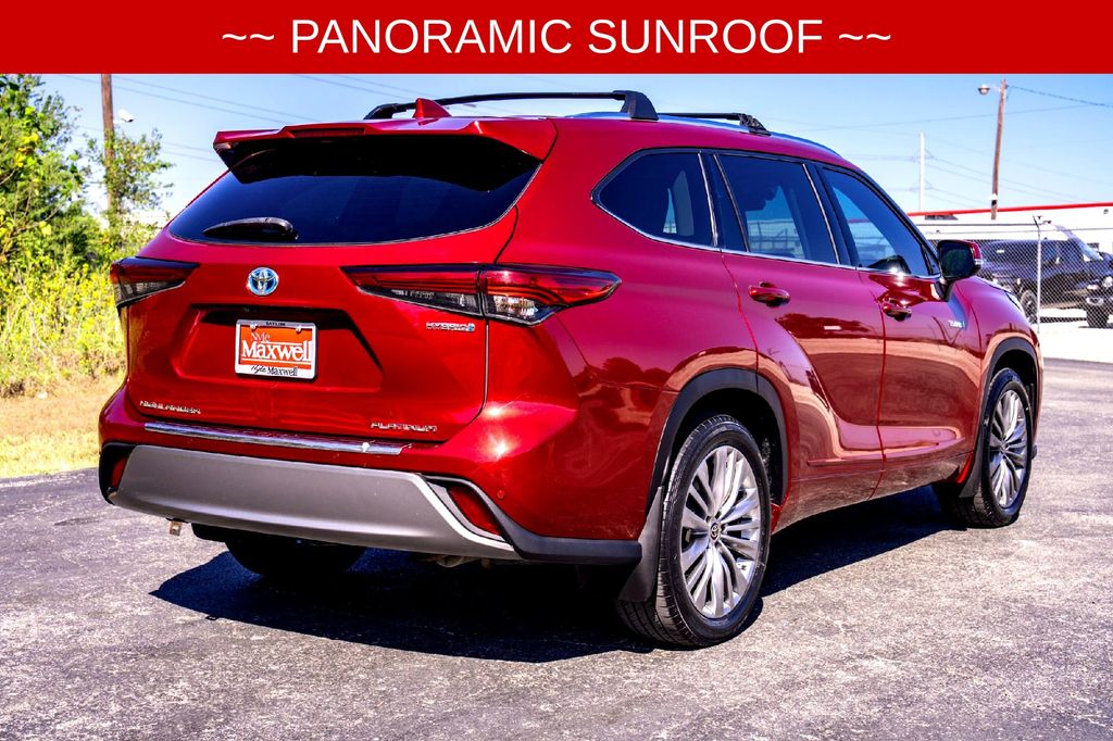 Used Car 2021 Toyota Highlander Hybrid  Platinum For Sale Under $30,000 In Taylor, Texas