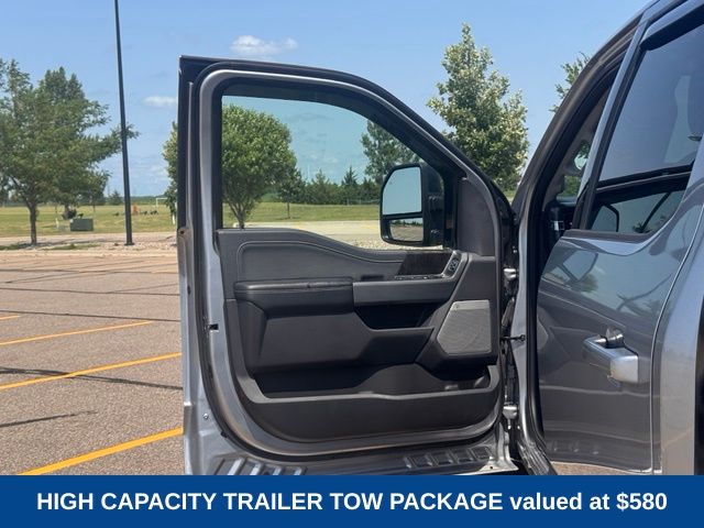 2024 Ford F-450 Chassis LARIAT