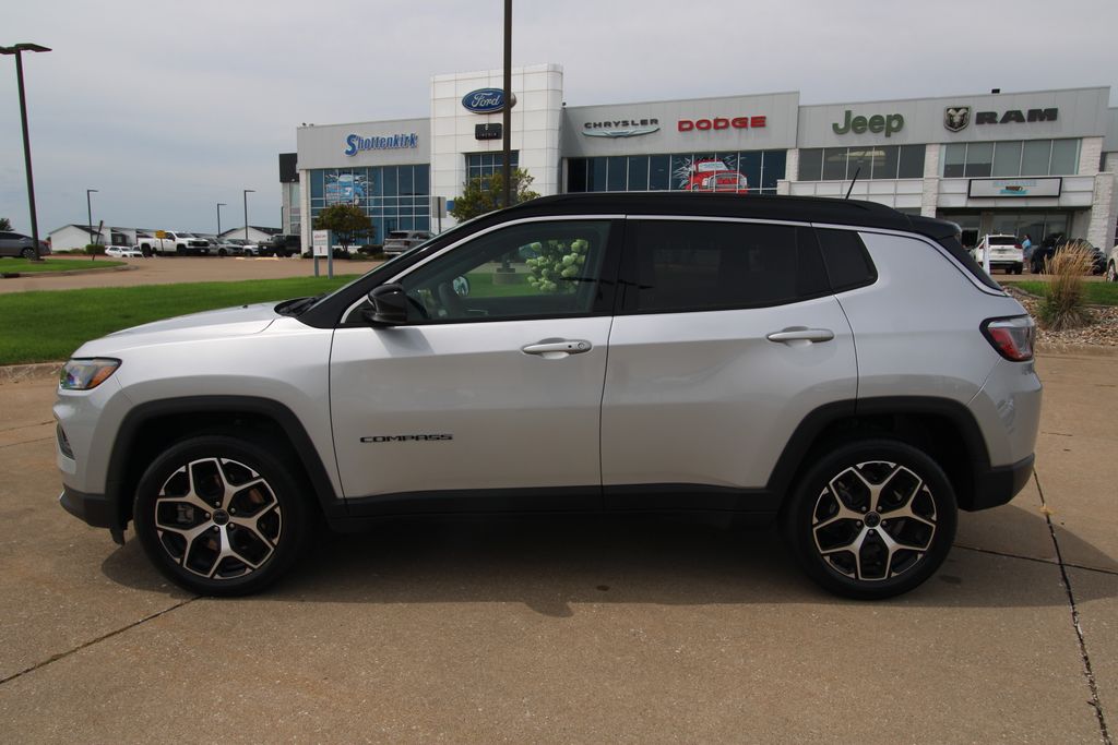 Used 2025 Jeep Compass SUV