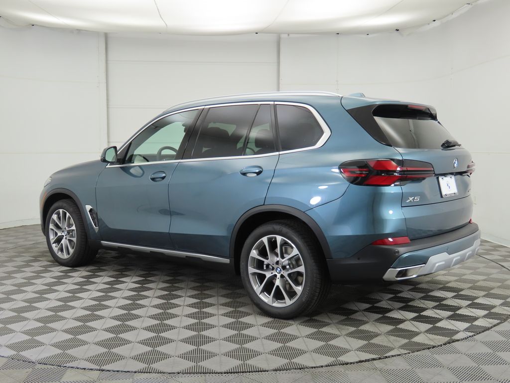 Thumbnail: 2026 BMW X5 - 7