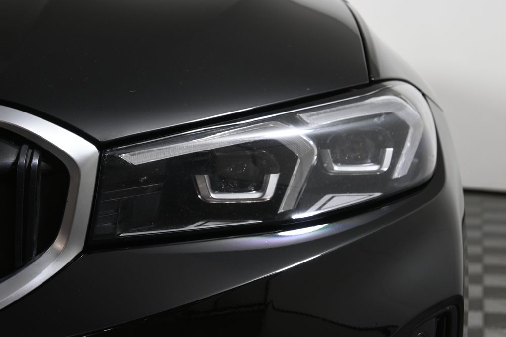 Thumbnail: 2023 BMW 3 Series - 11