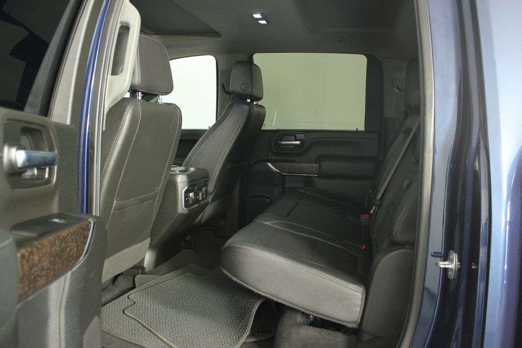 Thumbnail: 2022 GMC Sierra 3500 - 11