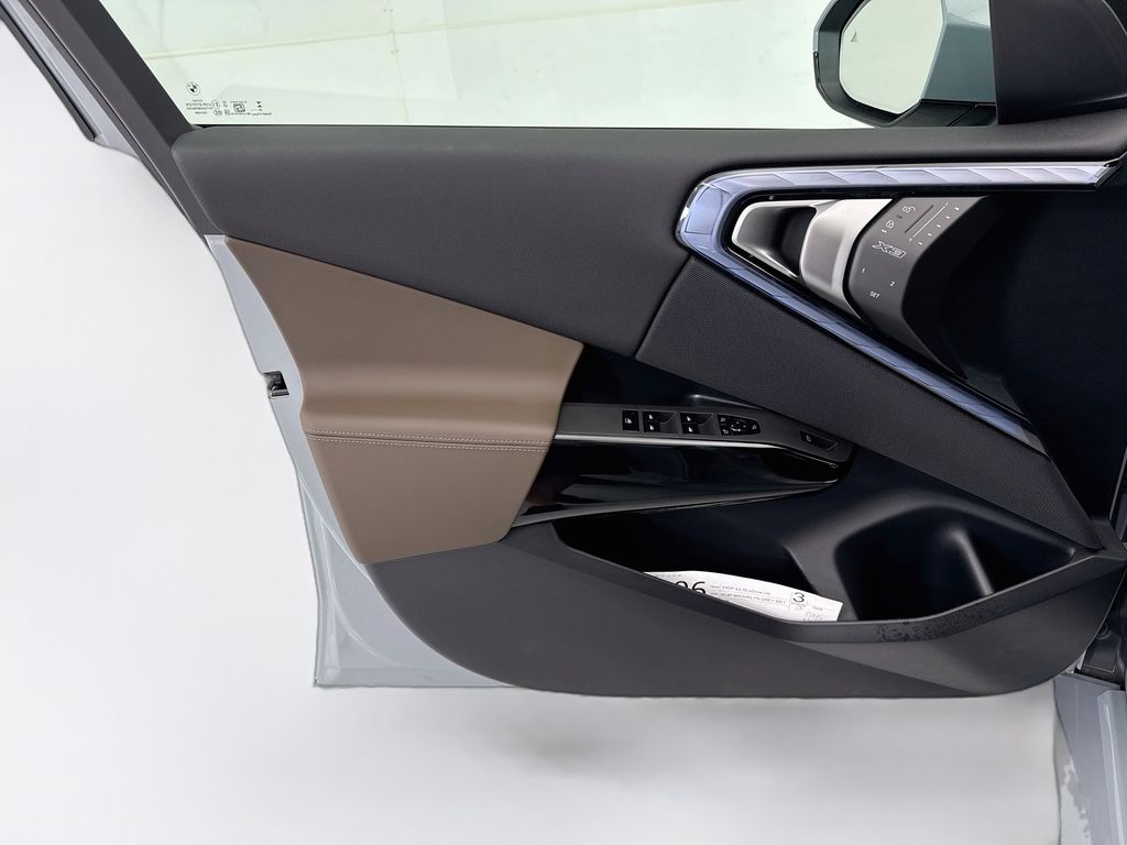 Thumbnail: 2026 BMW X3 - 23