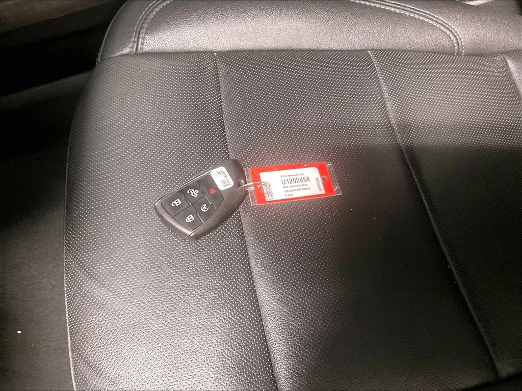 2024 Chevrolet Silverado 1500 — photo 30