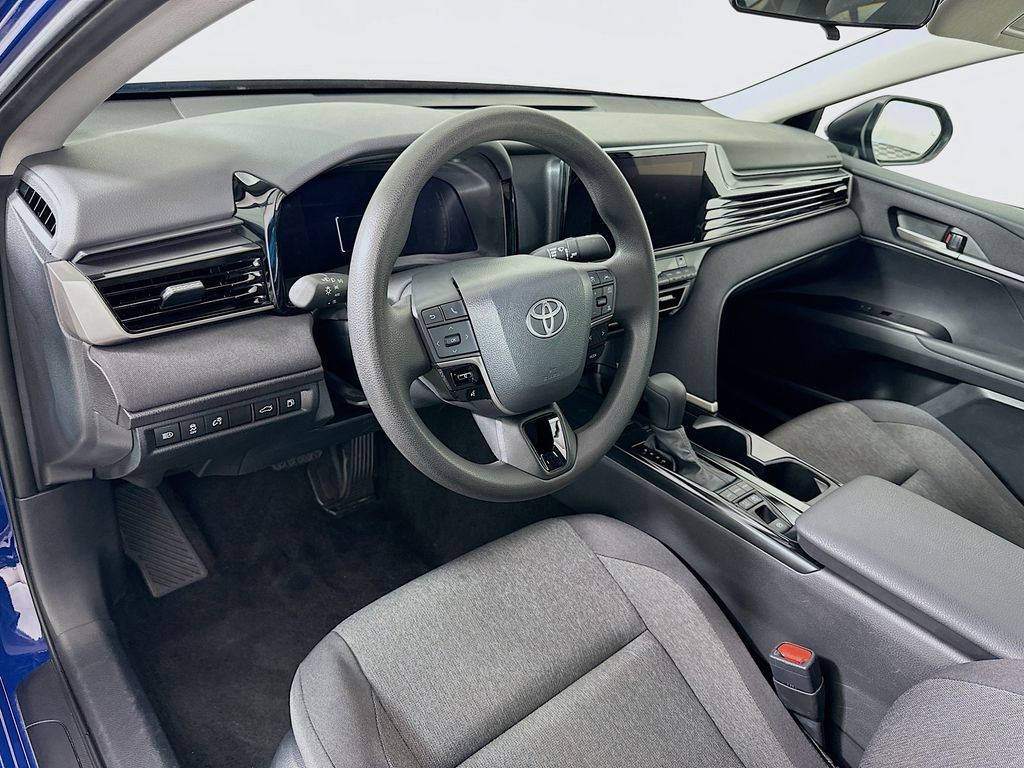 Thumbnail: 2025 Toyota Camry - 9