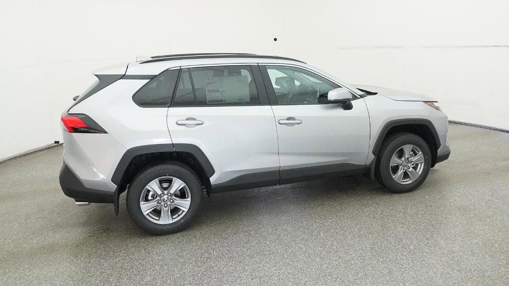 Thumbnail: 2025 Toyota RAV4 - 14