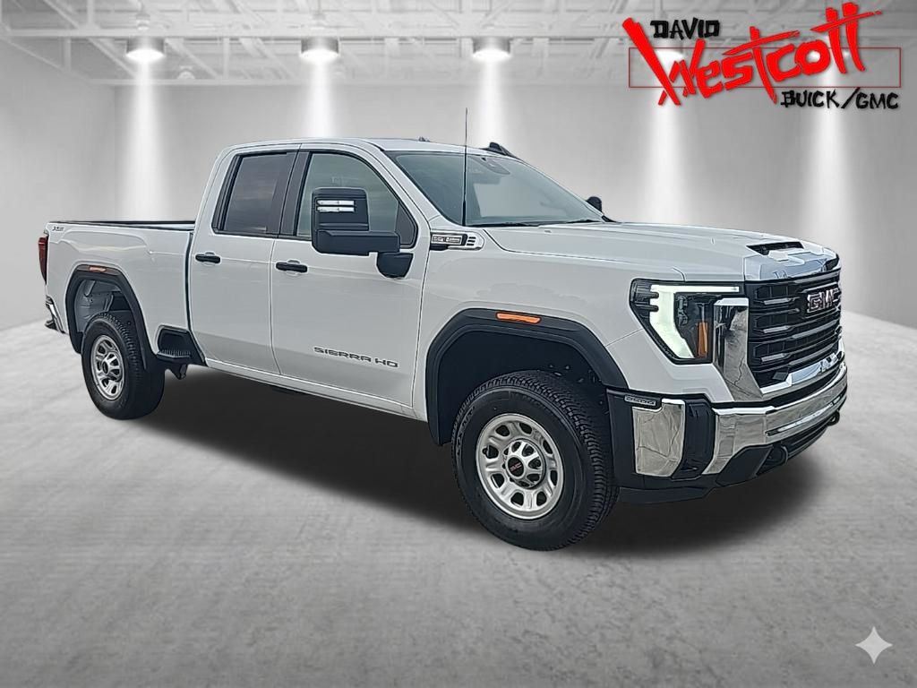 Summit White 2026 GMC Sierra 2500HD Pickup Truck Four-Wheel Drive Automatic