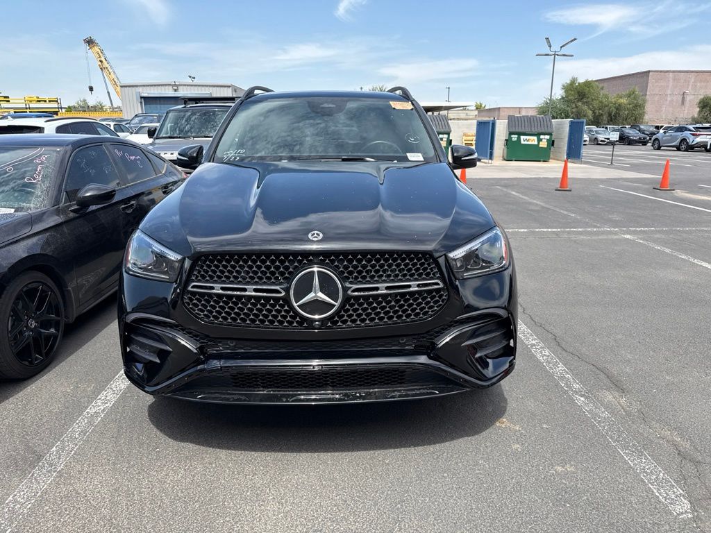 Thumbnail: 2025 Mercedes-Benz GLE - 2
