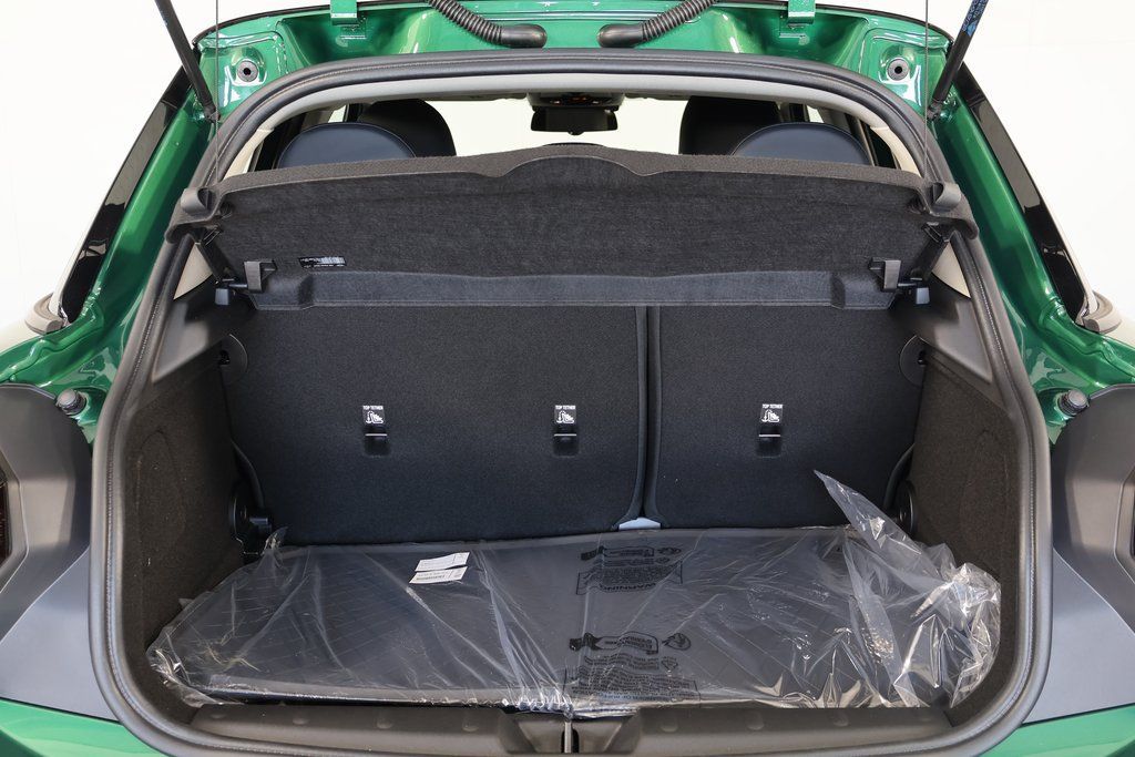 Thumbnail: 2026 MINI Cooper - 8