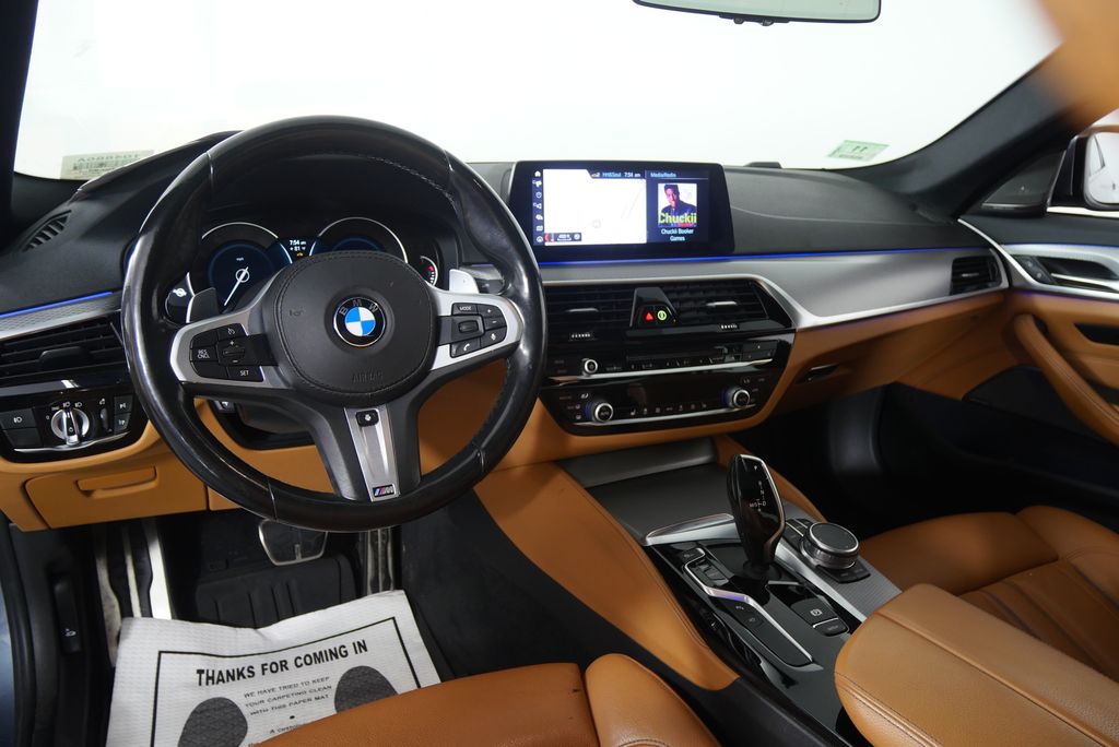 Thumbnail: 2019 BMW 5 Series - 18