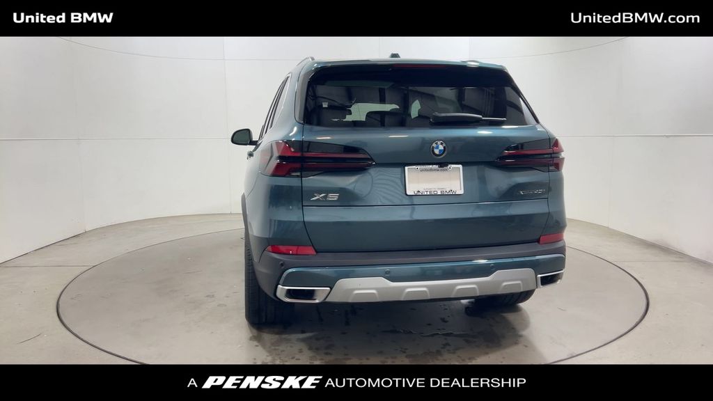 Thumbnail: 2026 BMW X5 - 7