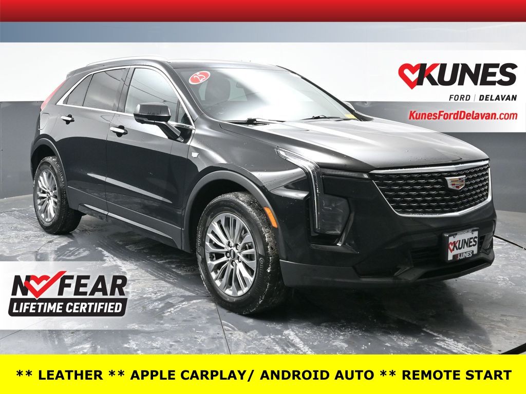 2025 Cadillac XT4 Premium Luxury AWD